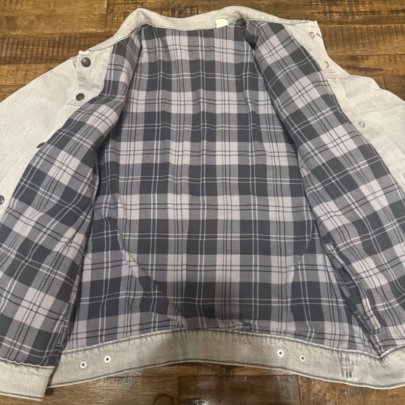 Levis Premium Mens Grey Denim Flannel Lined Trucker Jacket Size L Large Grey - Picture 4 of 10